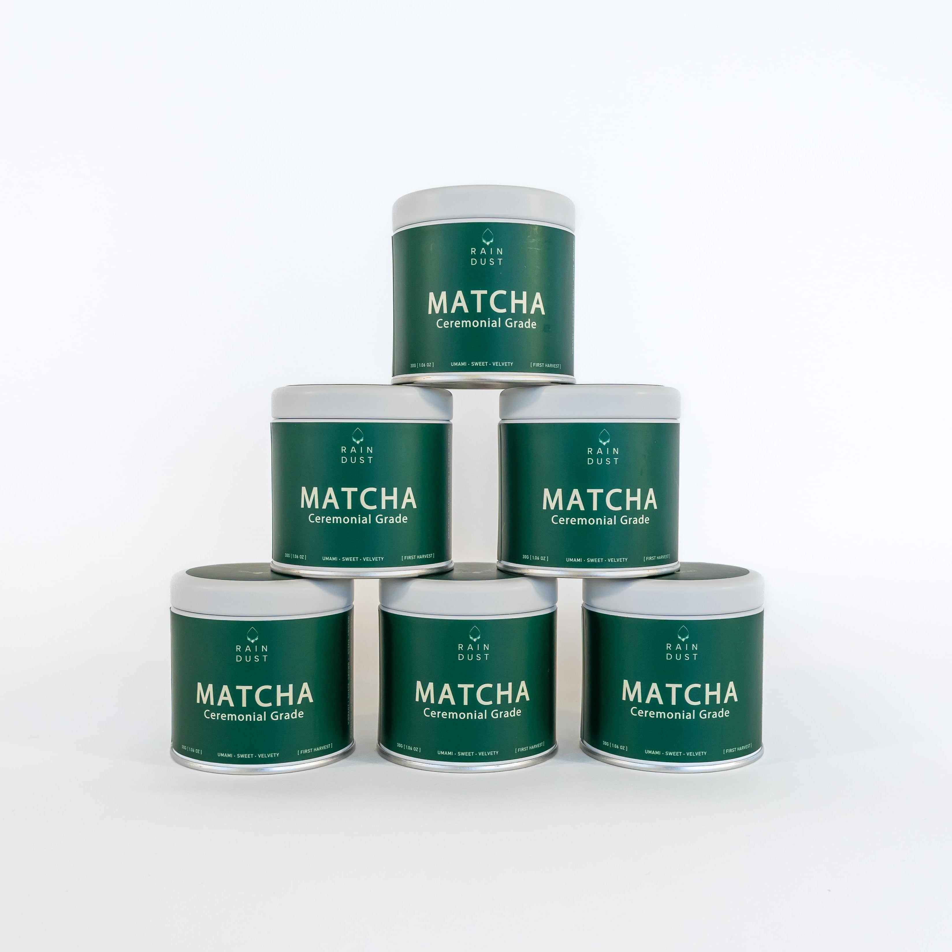 Rich umami matcha green tea powder, finely ground Japanese ceremonial tea with deep vegetal and sweet umami flavor